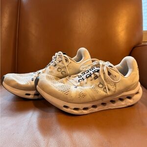 On Running surfer 2 sneakers